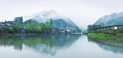 洪雅烟雨柳江。